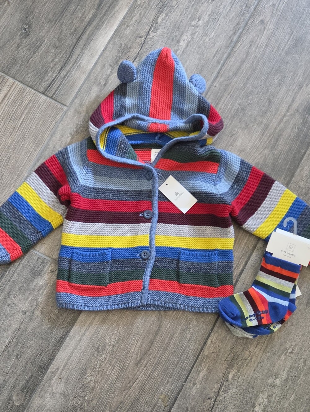 GAP Baby NWT 6-12 Monthw Striped Knit Hooded Cardigan and Matching Socks